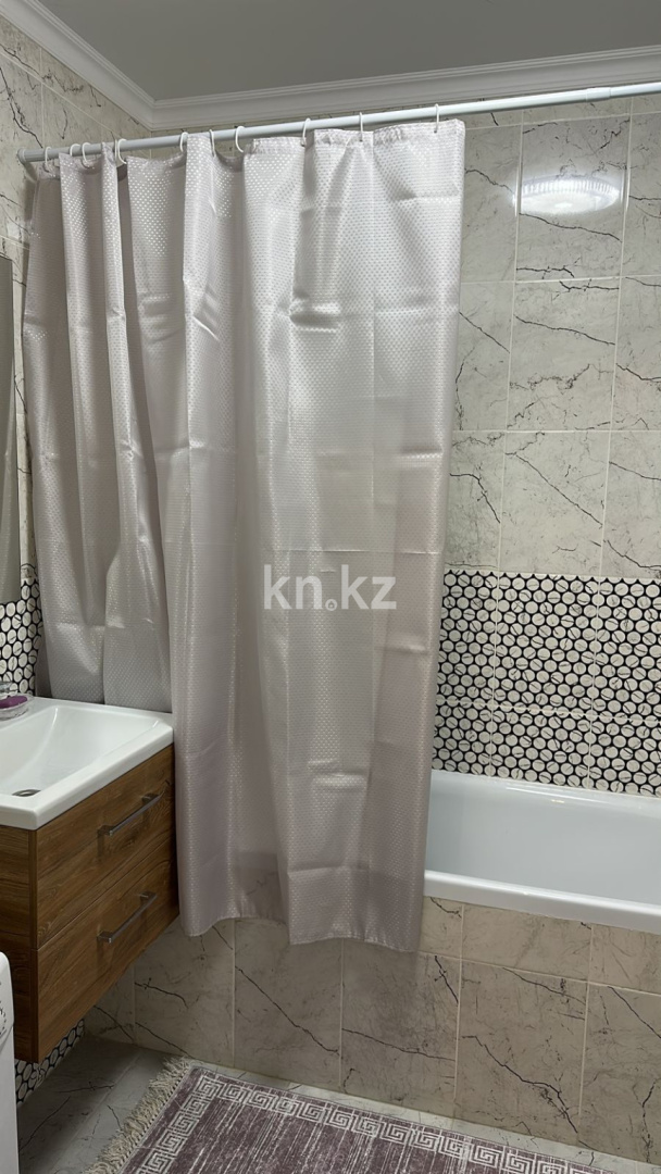 Аренда 1-комнатной квартиры, 47 м² в Алматы - фото 24