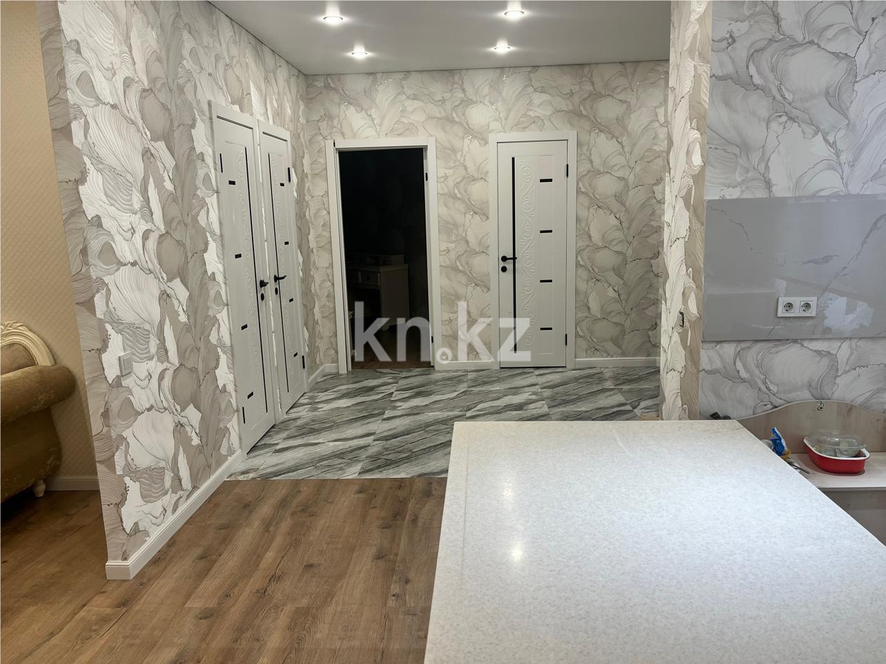 Продажа 2-комнатной квартиры, 65 м², ул. Маметовой в Астане - фото 7