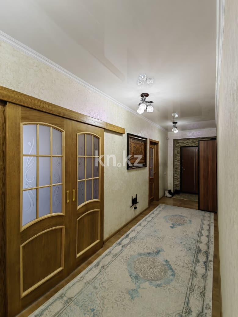 Продажа 3-комнатной квартиры, 90 м² в Караганде - фото 25