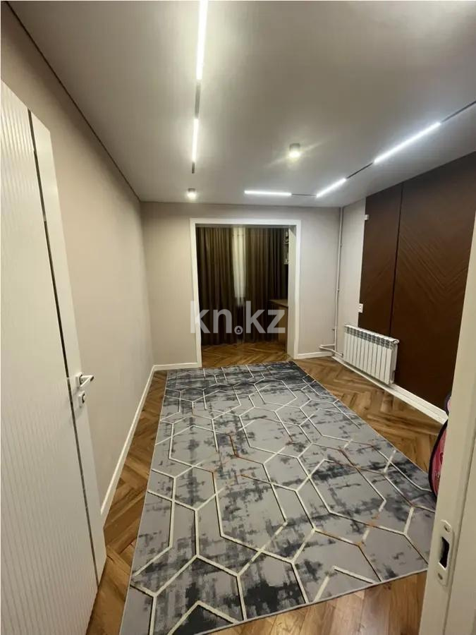 Продажа 3-комнатной квартиры, 68 м², мкр-н Айнабулак-4, дом  188 в Алматы - фото 3