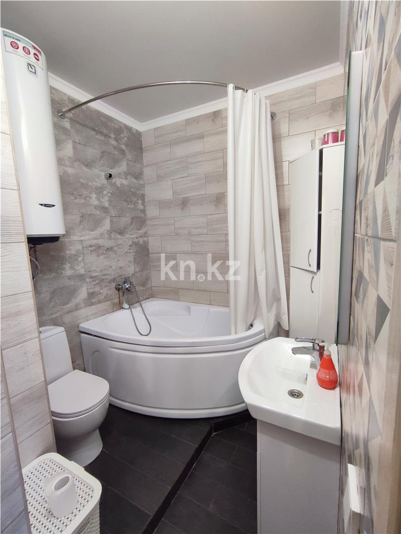 Продажа 3-комнатной квартиры, 56 м² в Караганде - фото 10