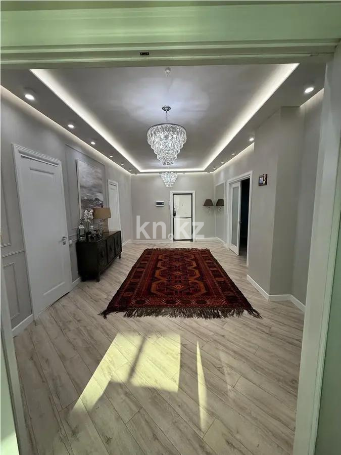 Продажа 4-комнатной квартиры, 215 м², ул. Нажимеденова, дом  34а в Астане - фото 6