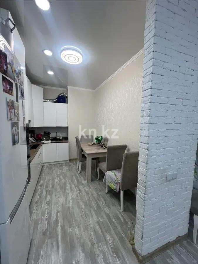 Продажа 3-комнатной квартиры, 72 м², ул. Навои, дом  208/8 в Алматы - фото 4