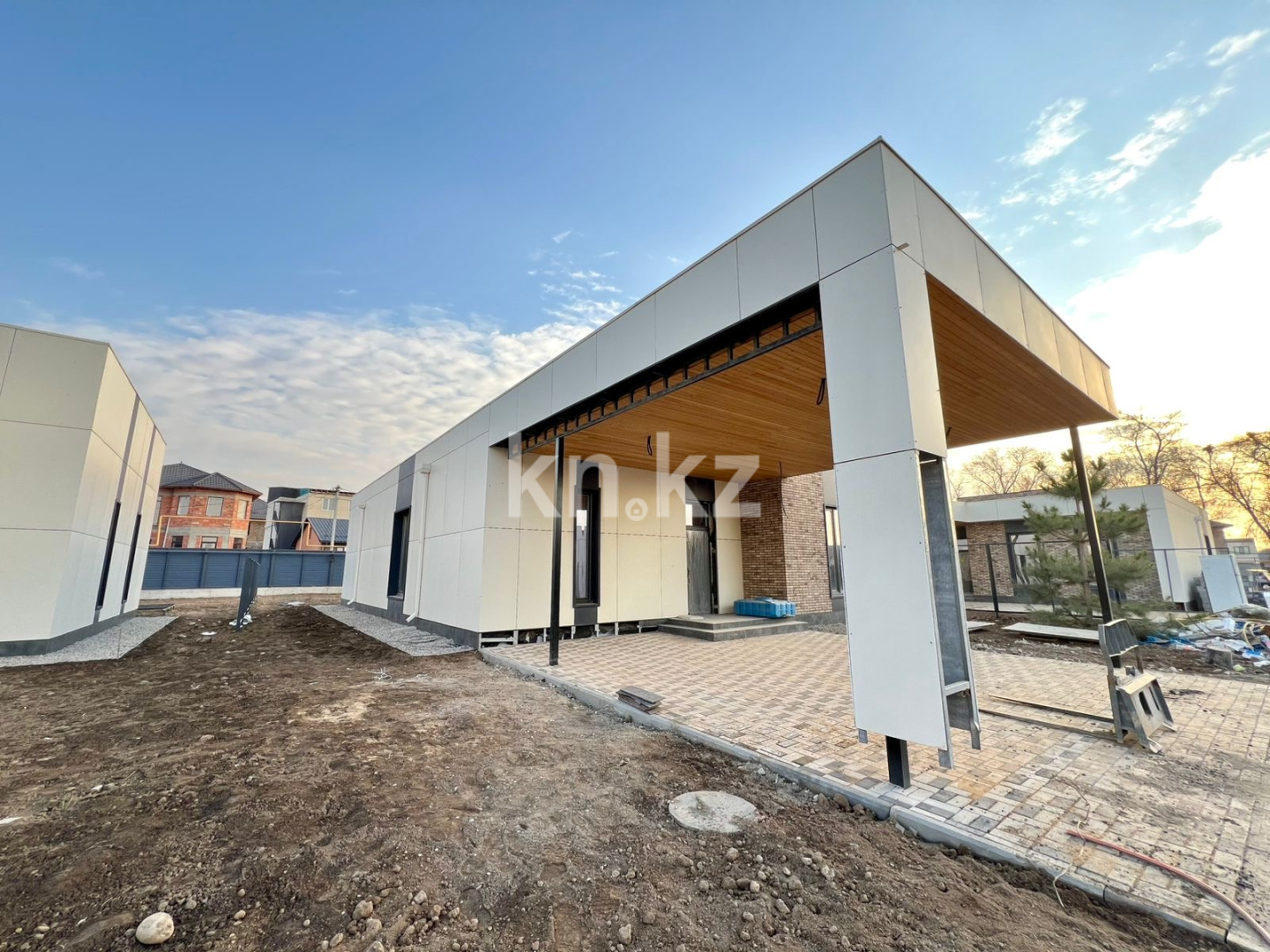 Продажа 3-комнатного дома, 201 м², ул. Новостройка в Алматы - фото 13