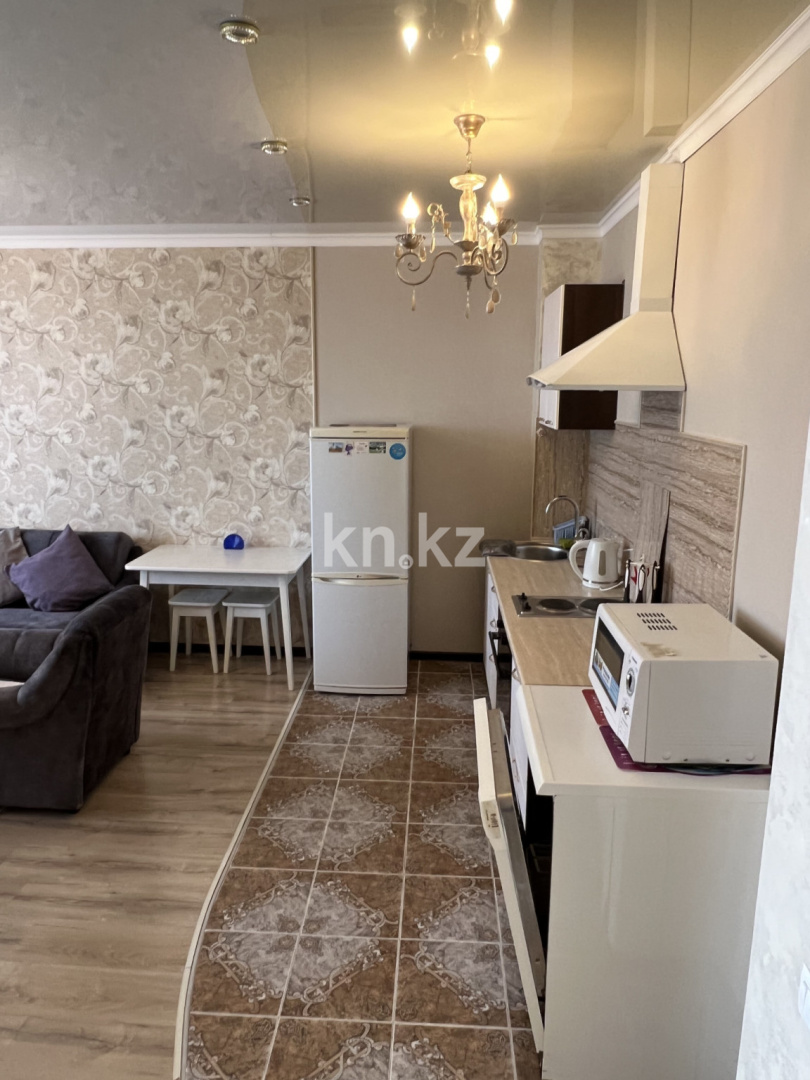 Аренда 2-комнатной квартиры, 50 м², пр. Республики, дом  42 в Караганде - фото 7