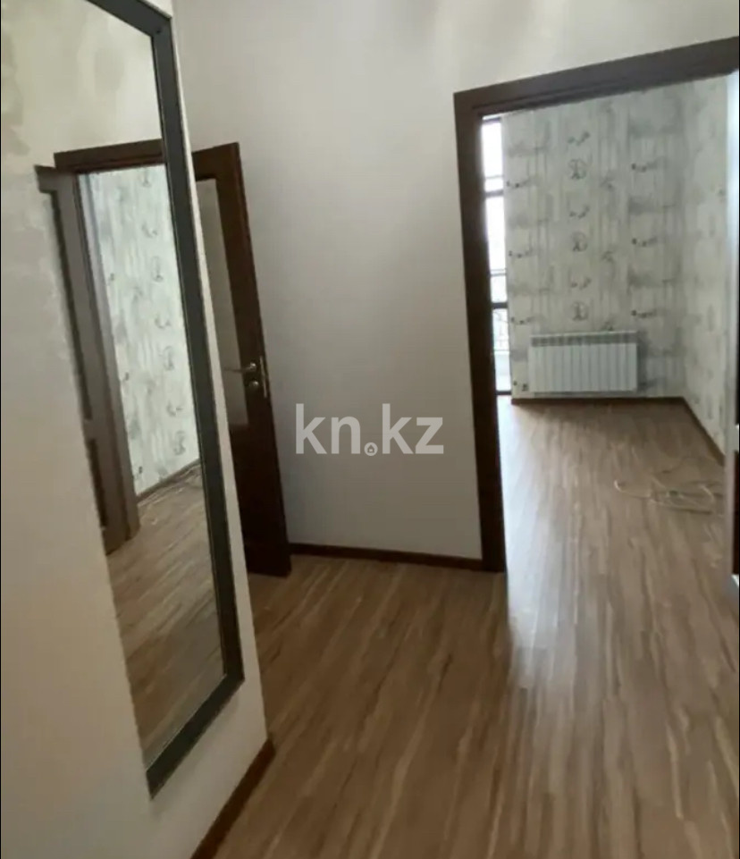 Аренда 4-комнатной квартиры, 180 м², пр. Мангилик Ел, дом  28 в Астане - фото 6