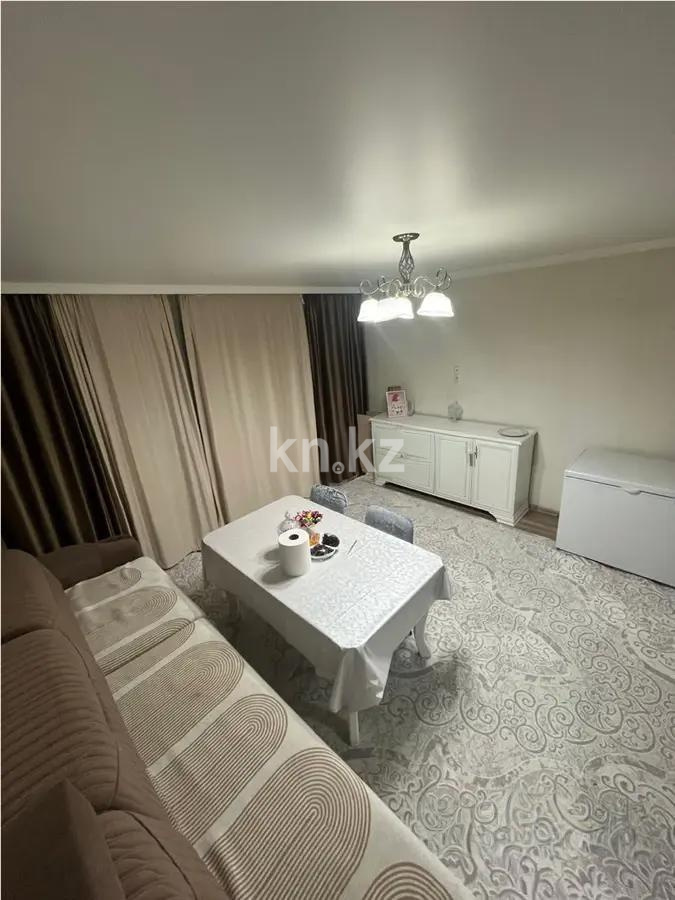 Продажа 4-комнатной квартиры, 77 м² в Караганде