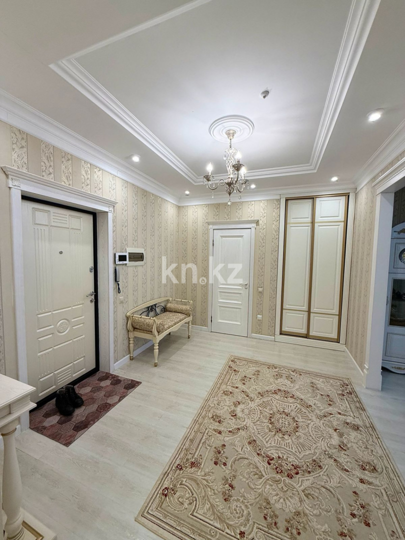 Продажа 4-комнатной квартиры, 106 м², ул. Куанышбаева, дом  9/2 в Астане - фото 6