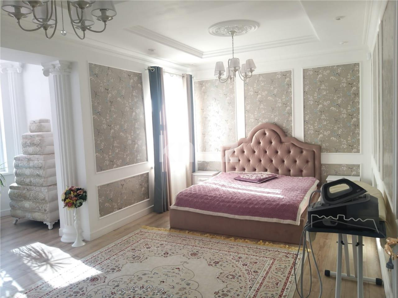 Продажа 5-комнатного дома, 520 м², ул. Муканова в Караганде - фото 14