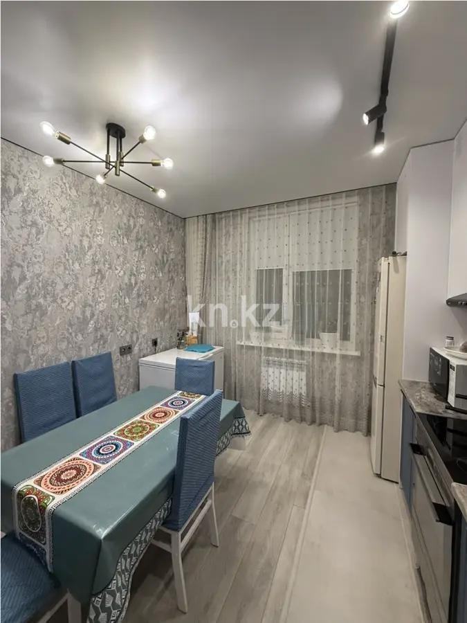Продажа 3-комнатной квартиры, 100 м², ул. Сыганак, дом  32 в Астане - фото 4