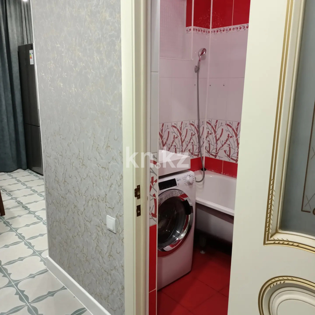 Аренда 1-комнатной квартиры посуточно, 35 м², ул. Аз Наурыз, дом  16 в Актобе - фото 6