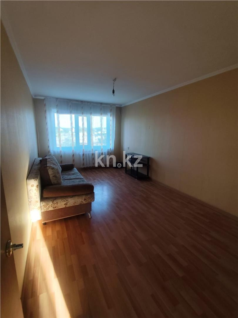 Продажа 2-комнатной квартиры, 48 м², мкр-н 14 в Караганде - фото 3