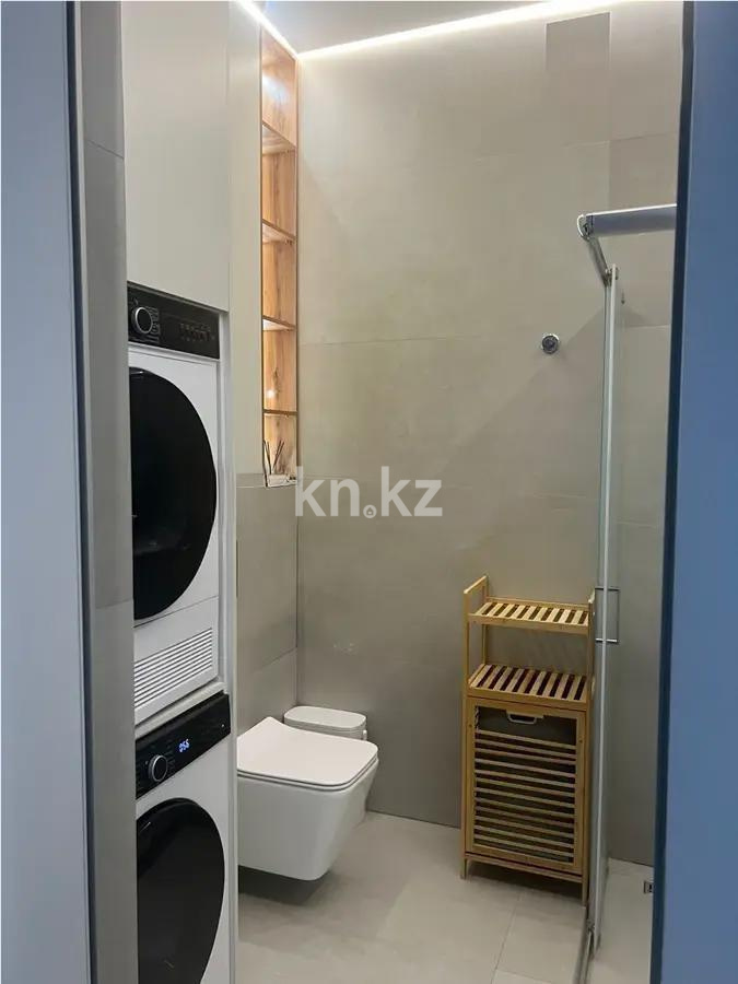 Продажа 4-комнатной квартиры, 91.7 м², ул. Бухар жырау, дом  27 в Астане - фото 8