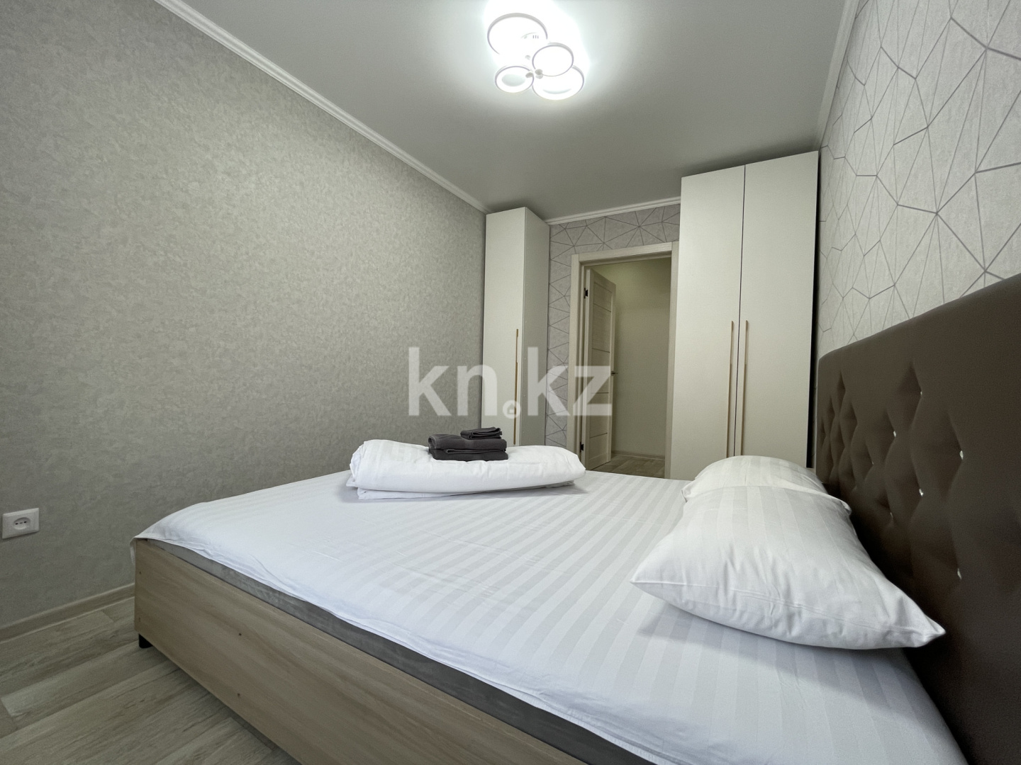 Аренда 2-комнатной квартиры посуточно, 1 м², ул. Интернациональная, дом  94 в Петропавловске - фото 2