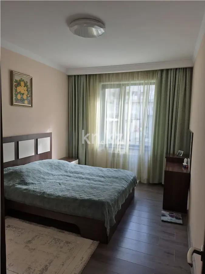 Продажа 2-комнатной квартиры, 52 м², мкр-н Аксай-5, дом  25 в Алматы