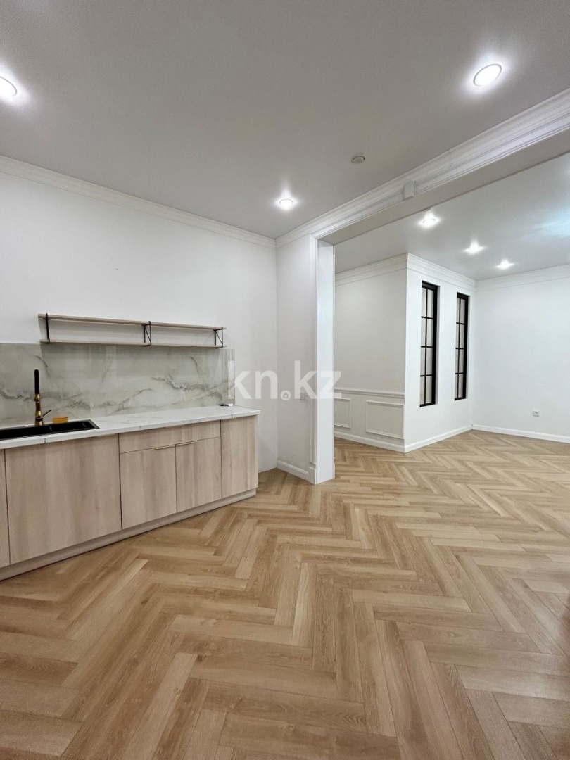 Продажа 3-комнатной квартиры, 65 м² в Алматы - фото 16