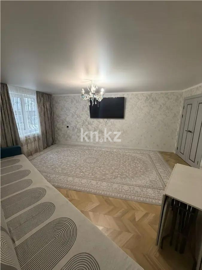 Продажа 4-комнатной квартиры, 81 м², мкр. 8-й мкр. в Темиртау