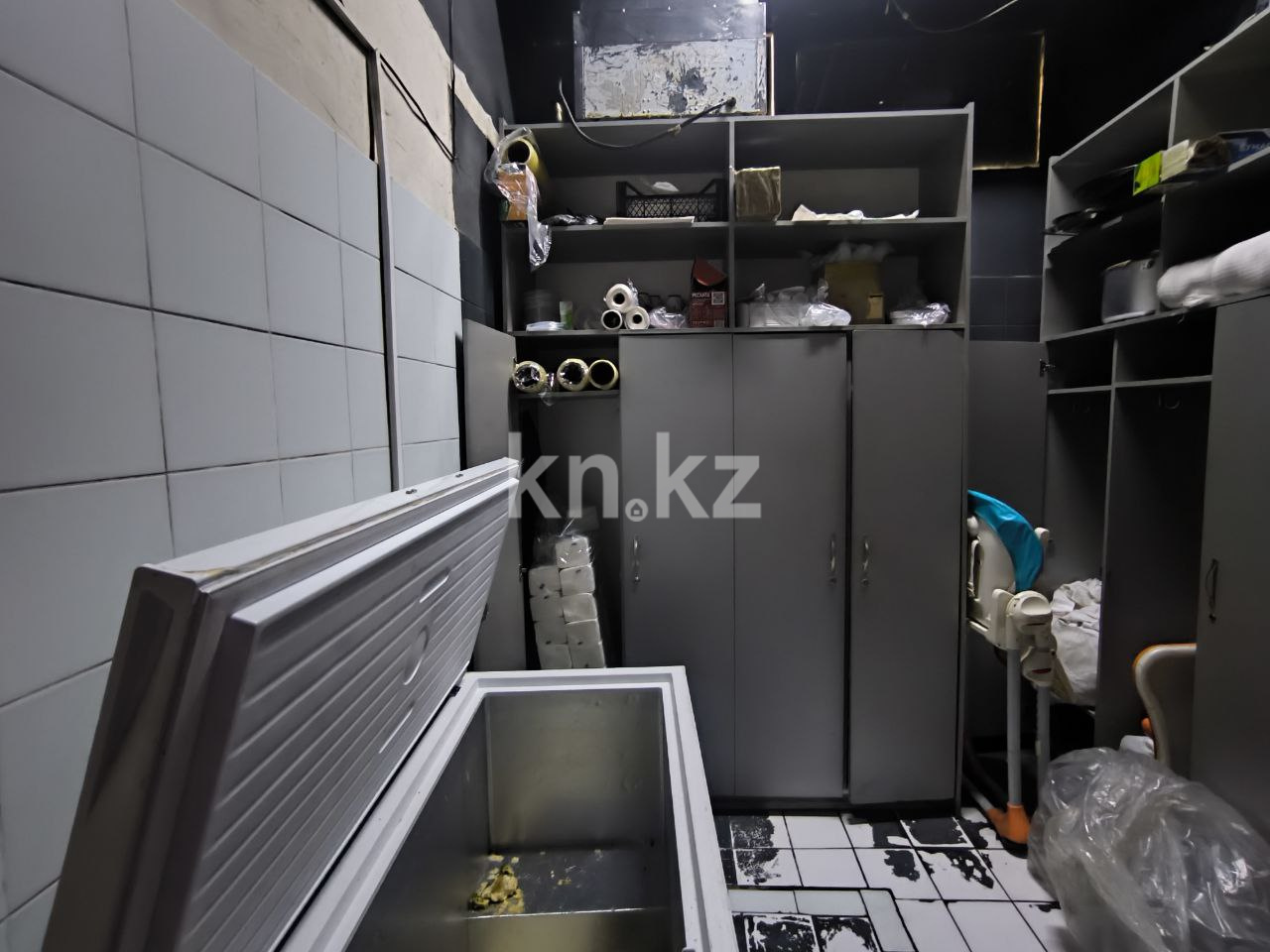 Продажа , 300 м², пр. Достык, дом  105 в Алматы