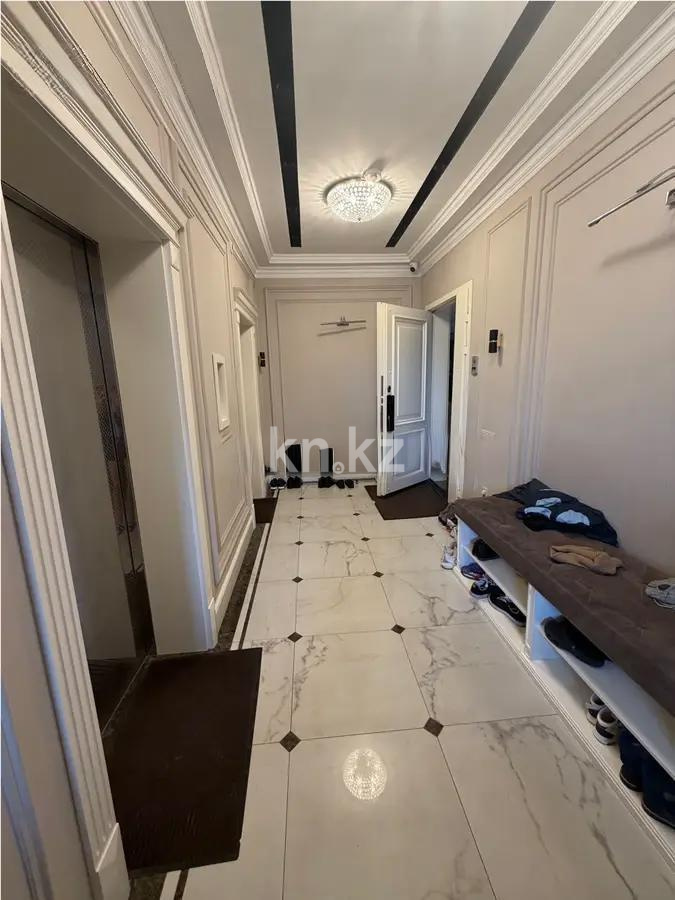 Продажа 7-комнатной квартиры, 417.8 м², ул. Розыбакиева, дом  247 в Алматы - фото 13