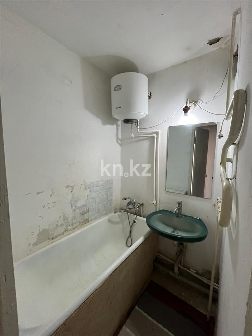 Продажа 1-комнатной квартиры, 30 м², мкр-н Восток-2 в Караганде - фото 5