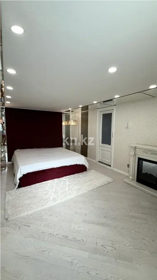 Продажа 4-комнатной квартиры, 115 м², мкр-н Самал-1, дом  32 в Алматы - фото 3