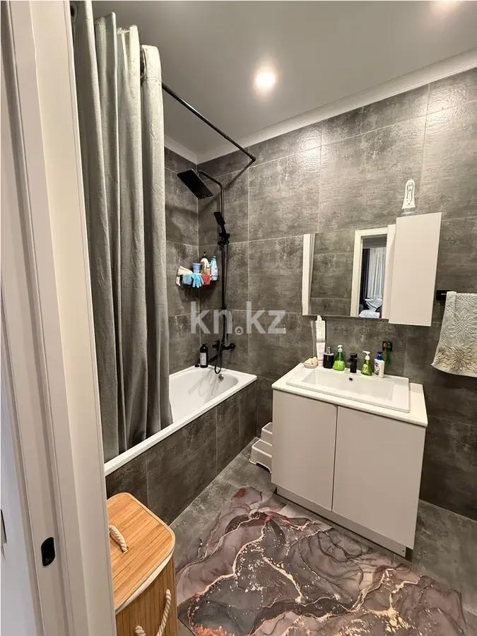 Продажа 2-комнатной квартиры, 65 м² в Алматы - фото 2