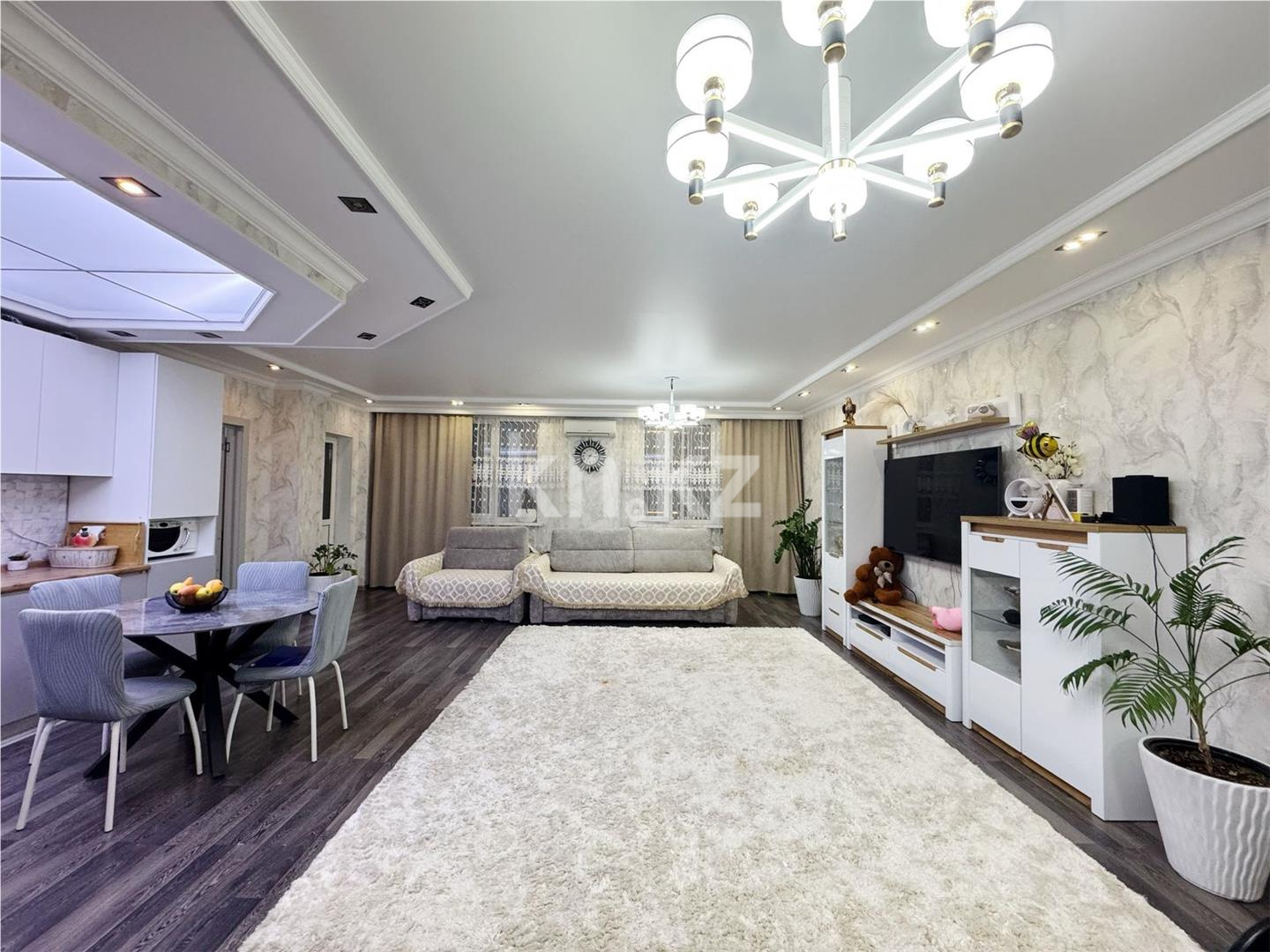 Продажа 2-комнатной квартиры, 97.4 м², ул. Кенесары в Астане