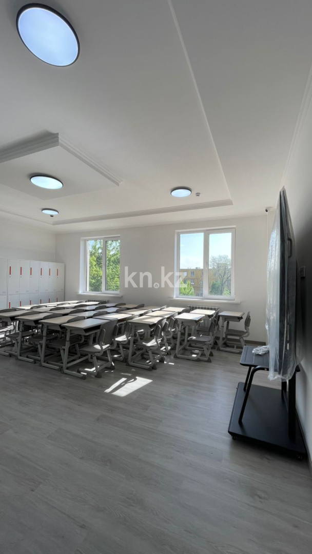 Продажа , 1000 м², ул. Ракышева, дом  1 в Алматы - фото 4