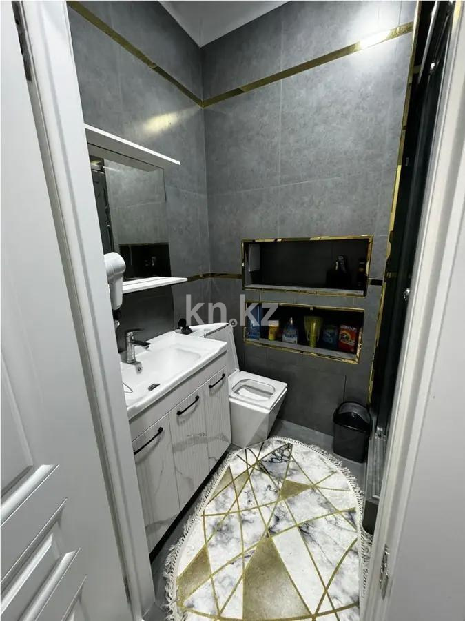 Продажа 2-комнатной квартиры, 45 м², пр. Райымбека, дом  351/1 в Алматы - фото 3