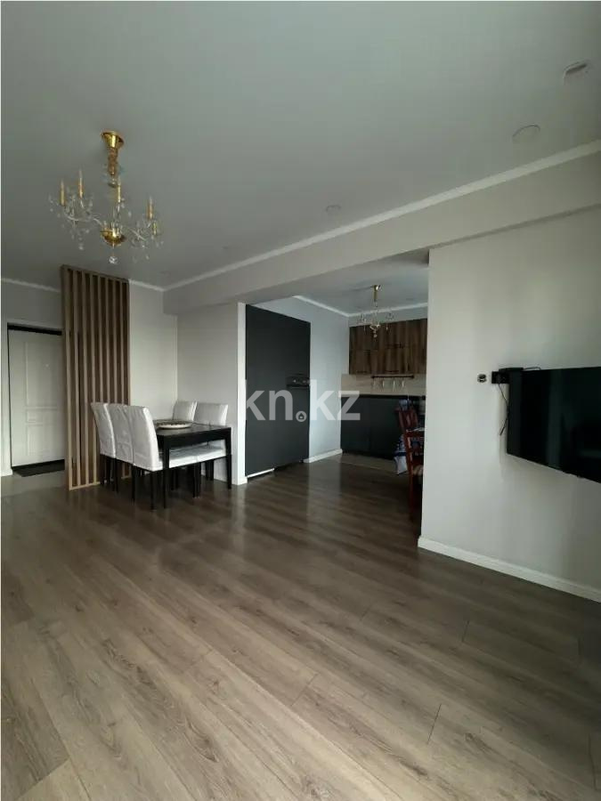 Продажа 3-комнатной квартиры, 82 м², мкр-н Коктем-3, дом  24 в Алматы - фото 2