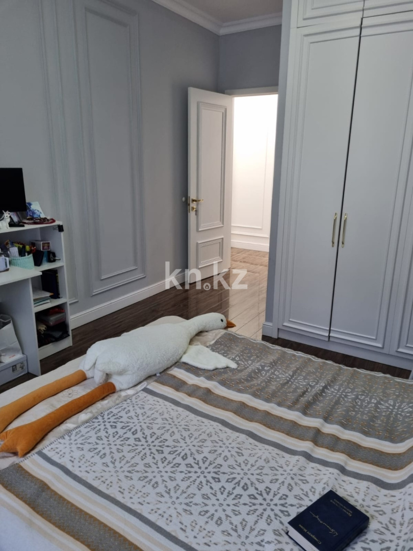 Продажа 5-комнатной квартиры, 130.5 м², ул. Керей, Жанибек хандар, дом  40 в Астане - фото 13