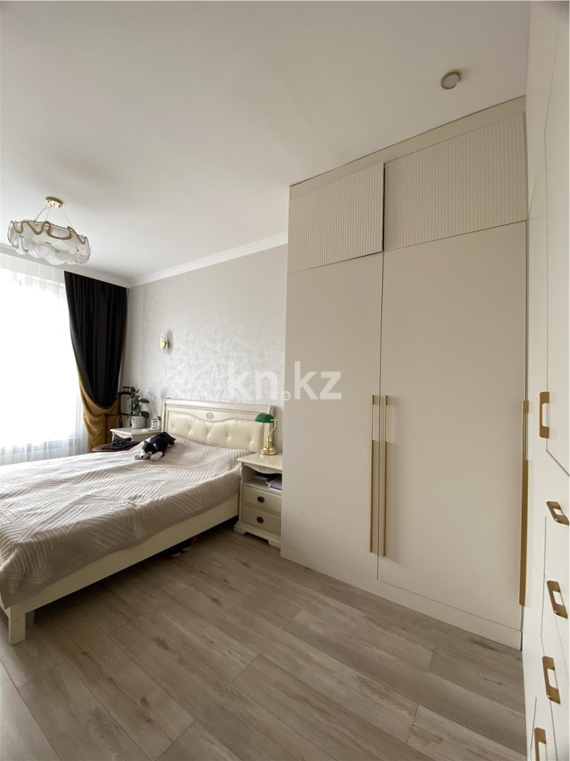 Продажа 2-комнатной квартиры, 72.1 м², ул. Токпанова в Астане - фото 14