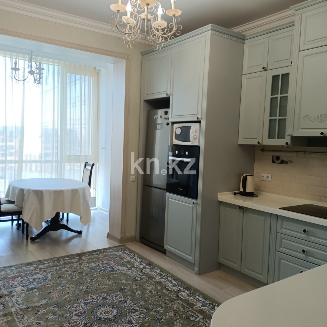 Аренда 2-комнатной квартиры посуточно, 75 м², ул. Сыганак, дом  17б - пр. Туран в Астане - фото 3