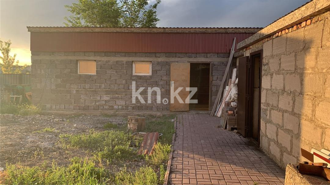 Продажа 5-комнатного дома, 210 м², ул. Мынбаева, дом  106 в Караганде - фото 22