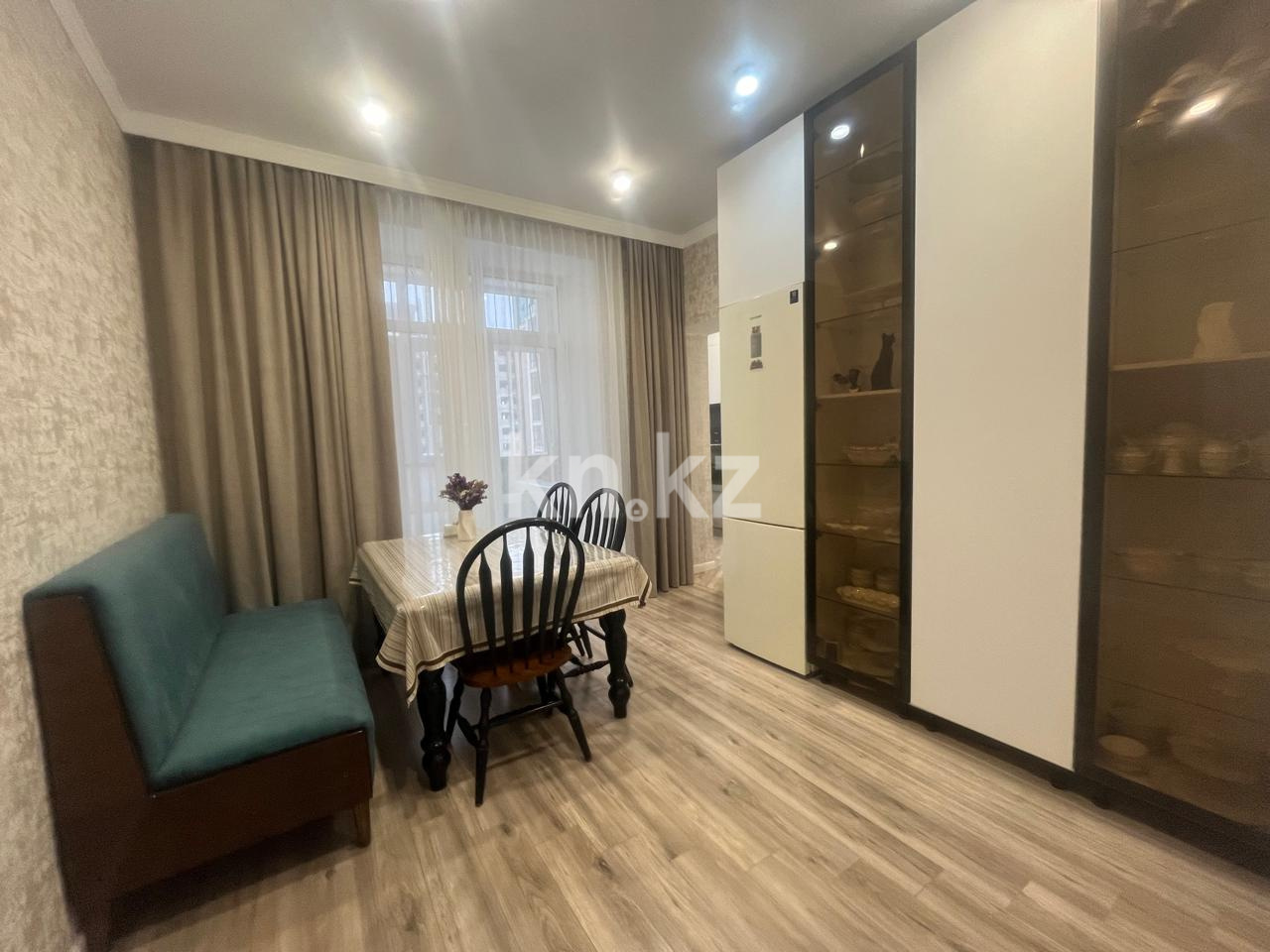 Продажа 3-комнатной квартиры, 100 м², ул. Ашимова, дом  15 в Караганде