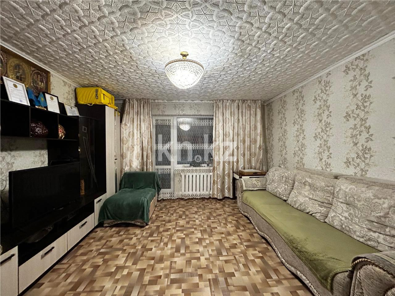 Продажа 3-комнатной квартиры, 65 м², ул. Гапеева в Караганде