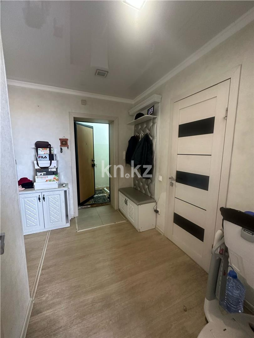 Продажа 2-комнатной квартиры, 77 м², ул. Ермекова, дом  106/2 в Караганде - фото 6