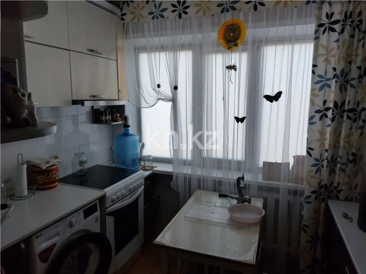 Продажа 2-комнатной квартиры, 52 м², мкр-н 11а, дом  21 в Караганде - фото 3