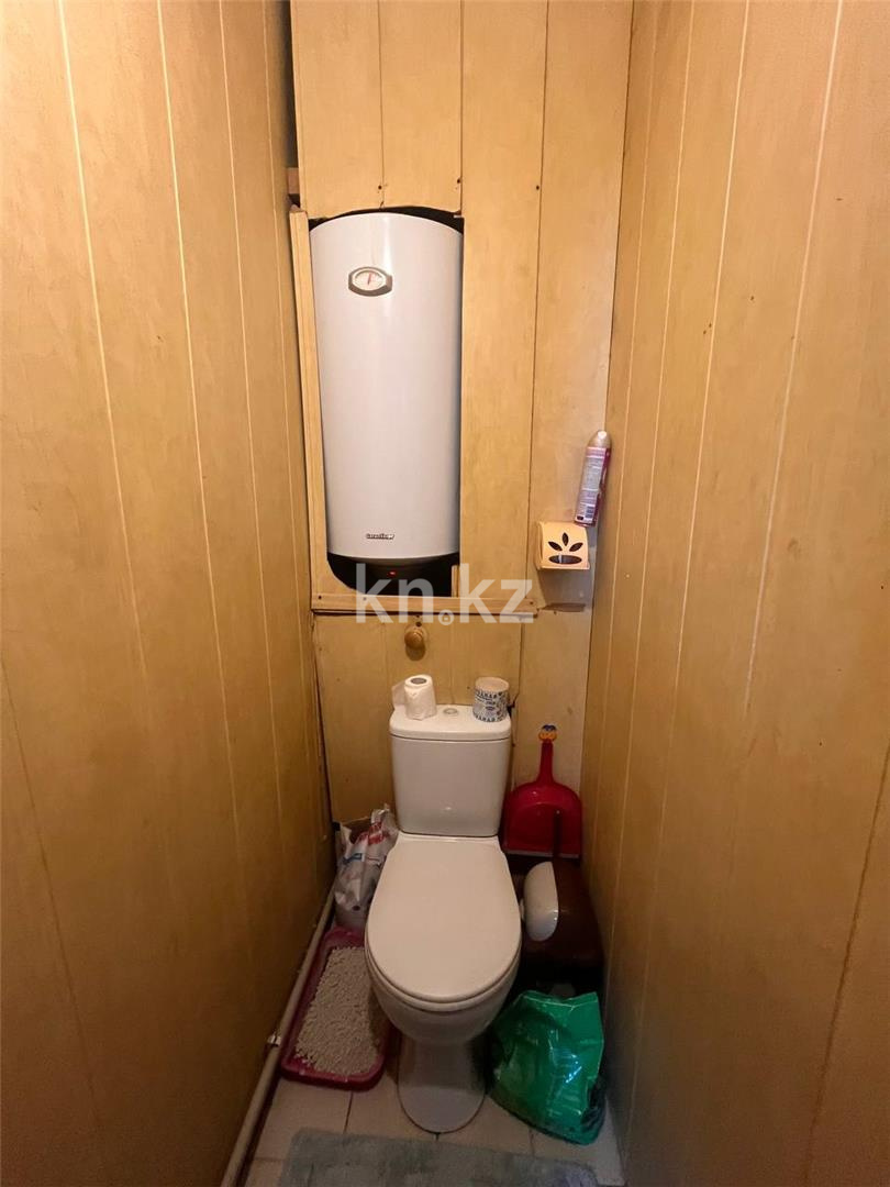 Продажа 2-комнатной квартиры, 56 м², ул. Гвардейская, дом  20 в Караганде - фото 6