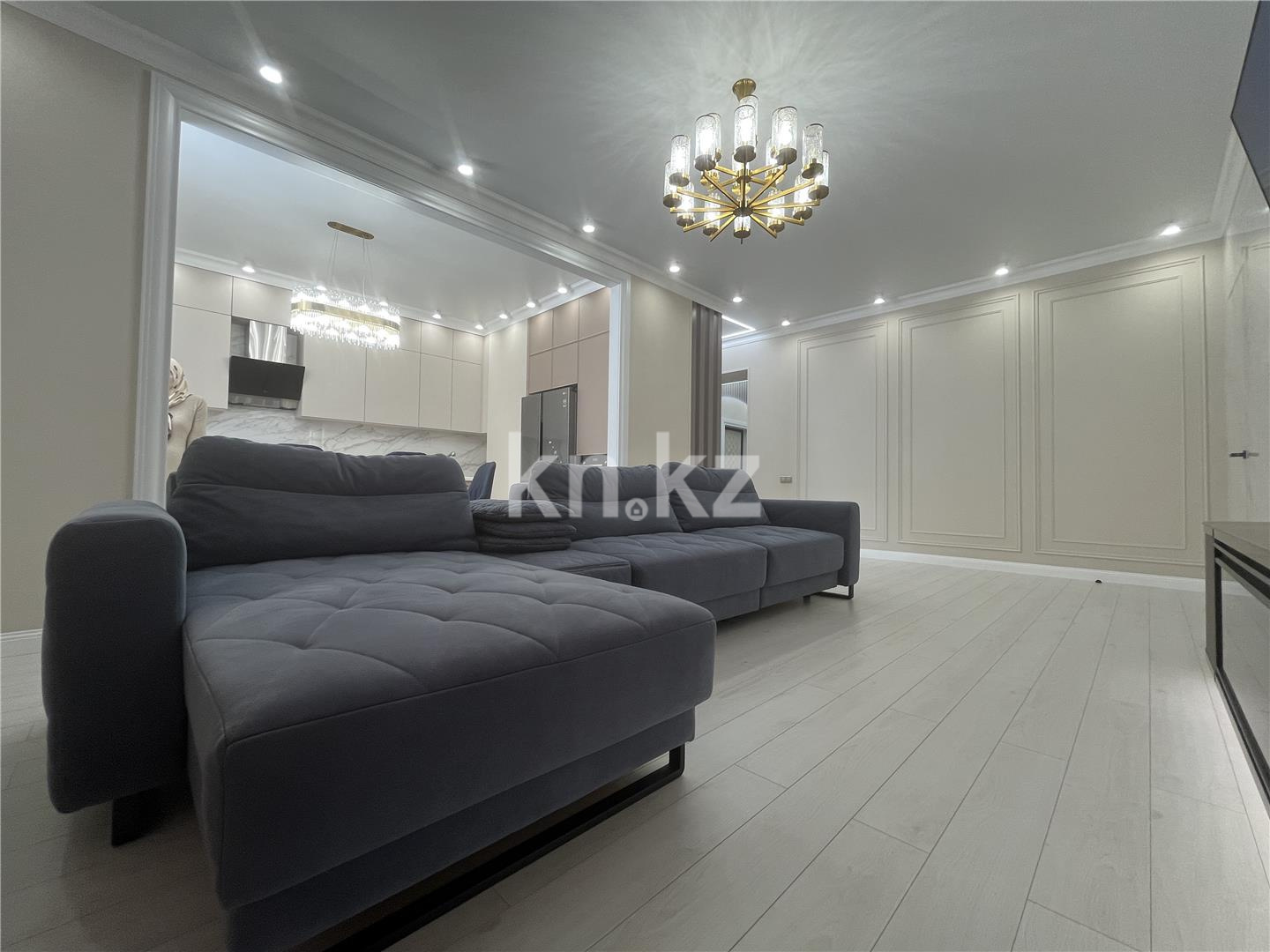 Продажа 3-комнатной квартиры, 110 м², ул. Ашимова, дом  21 в Караганде - фото 9