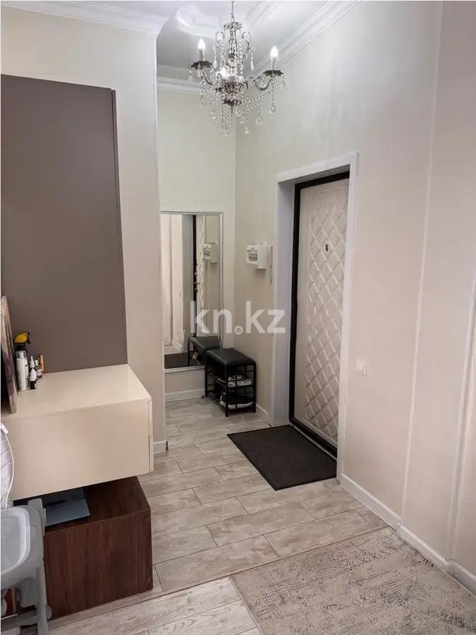 Продажа 3-комнатной квартиры, 71 м², пр. Кошкарбаева, дом  34 в Астане - фото 5
