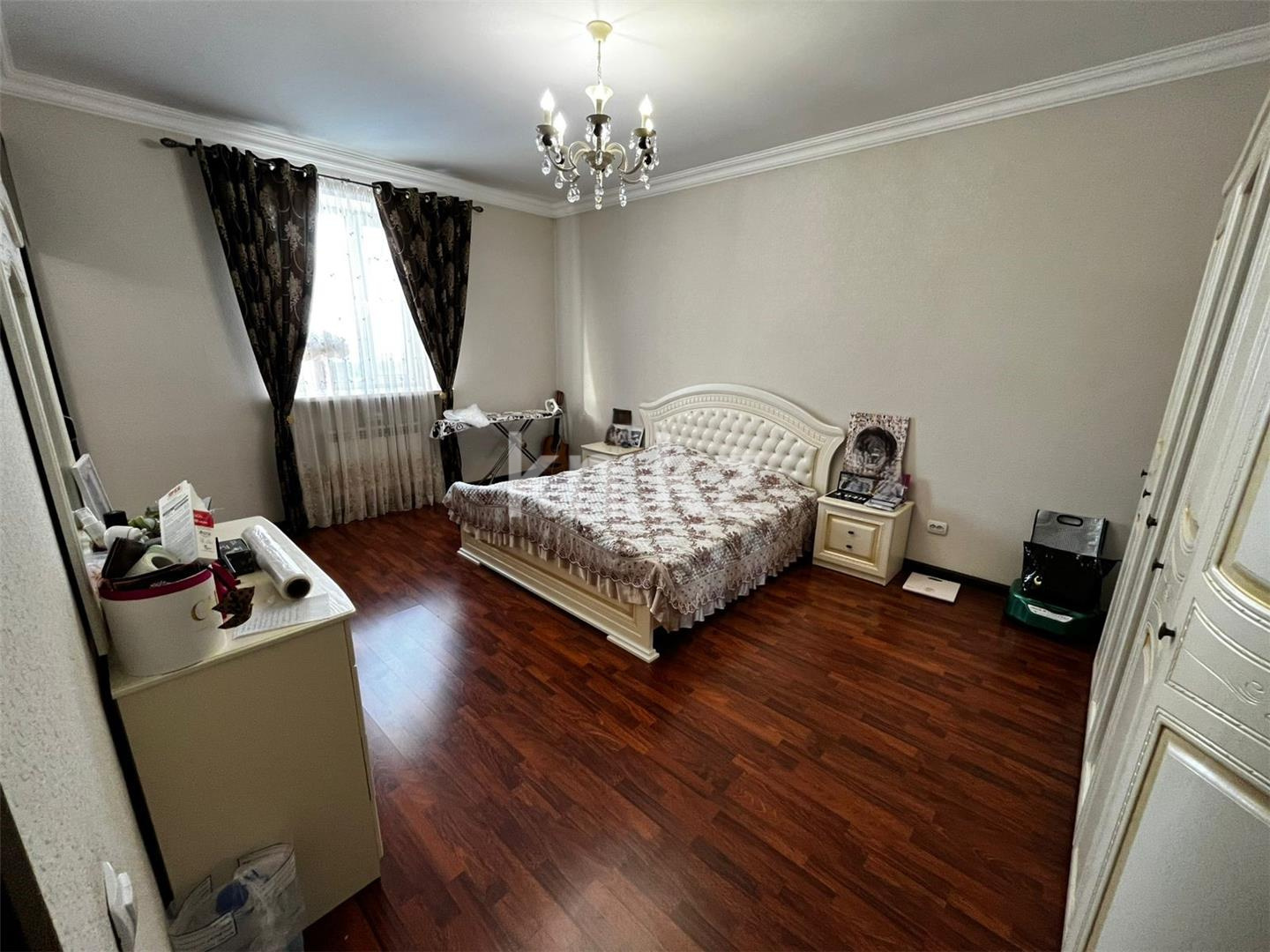 Продажа 9-комнатного дома, 370 м², Таугуль в Караганде - фото 14