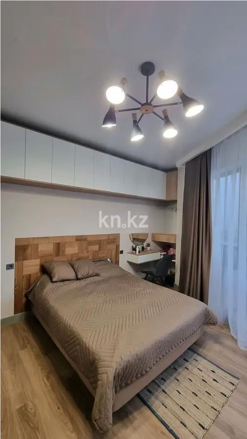 Продажа 3-комнатной квартиры, 100.3 м², мкр. Самал-3, дом  15 в Алматы - фото 2