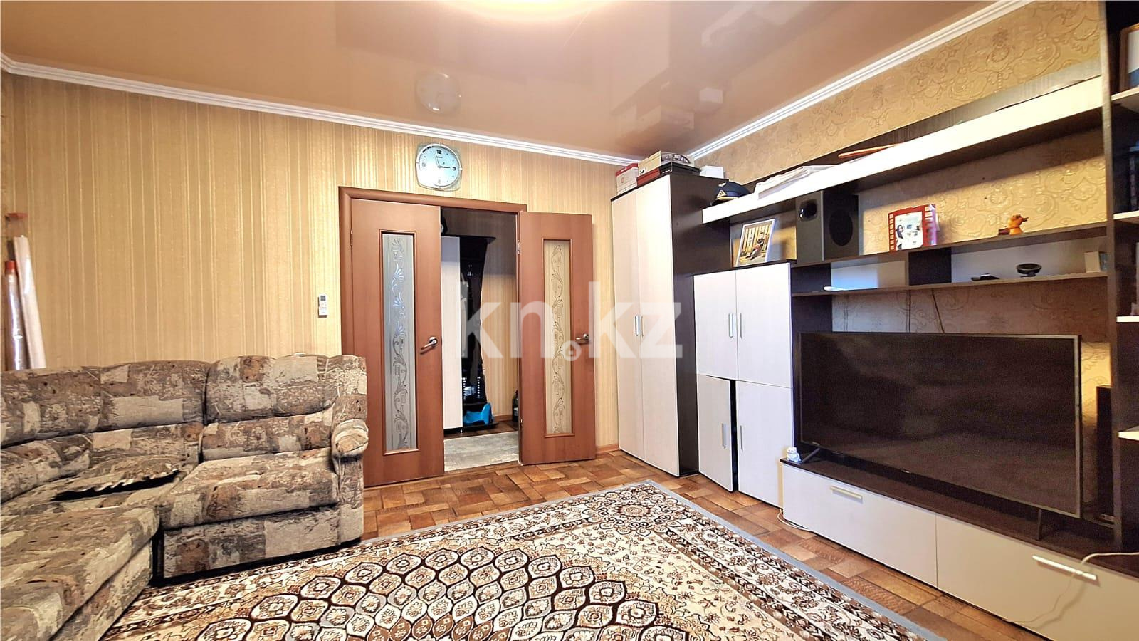 Продажа 4-комнатной квартиры, 77 м², ул. Карла Маркса в Караганде - фото 2