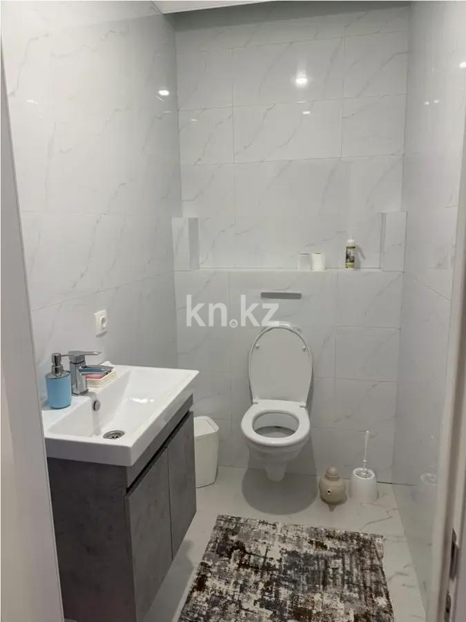 Продажа 4-комнатной квартиры, 118 м², пр. Мангилик Ел, дом  60 в Астане - фото 6