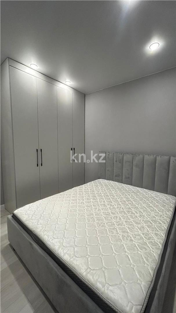 Продажа 2-комнатной квартиры, 55 м², ул. Нажимеденова в Астане - фото 7