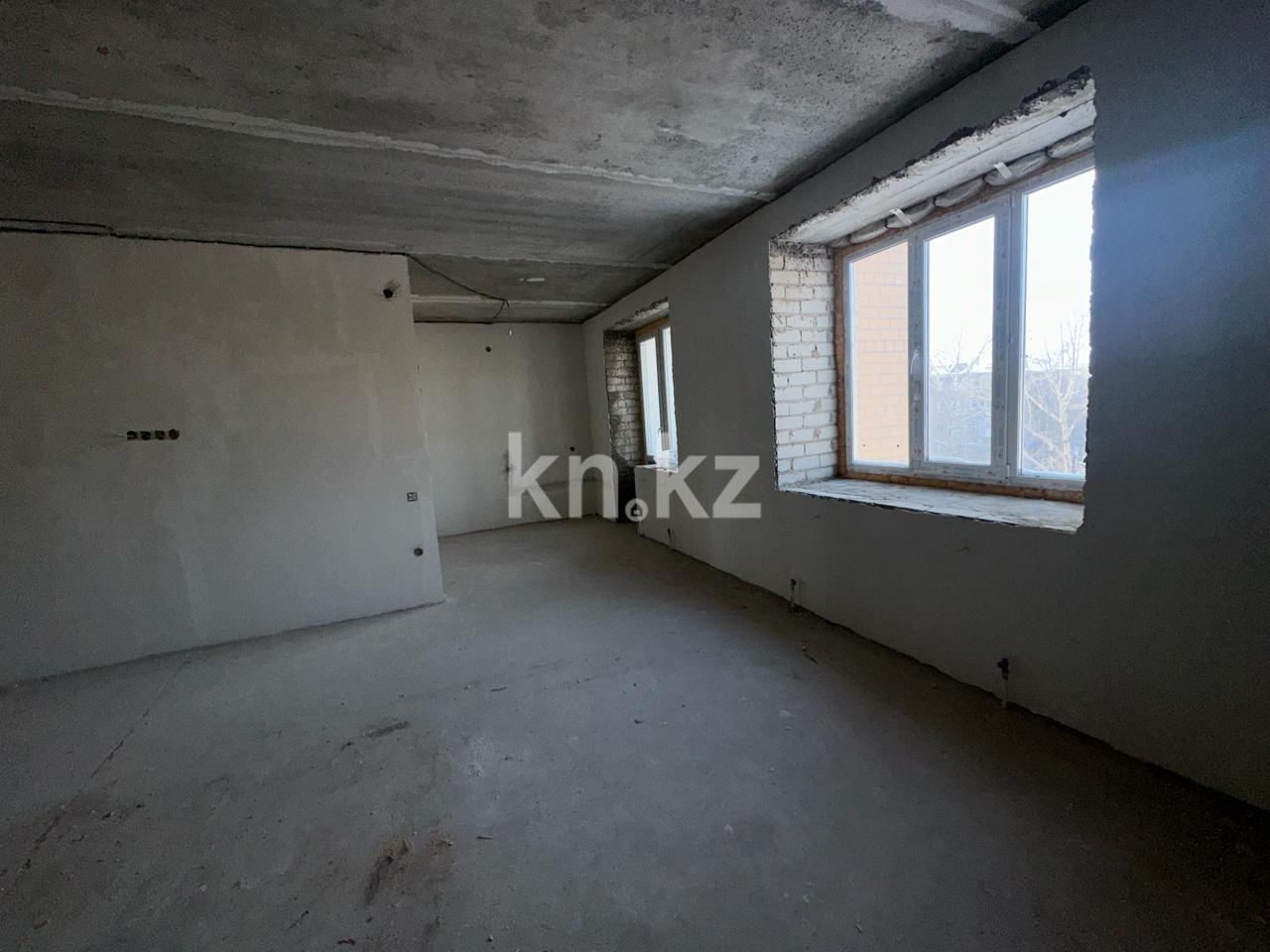 Продажа 4-комнатной квартиры, 105 м², ул. Дюсембекова в Караганде - фото 8