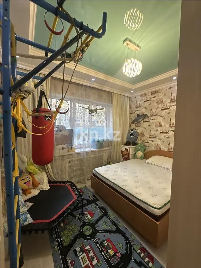 Продажа 3-комнатной квартиры, 72 м², мкр-н 10, дом  2 в Алматы - фото 3