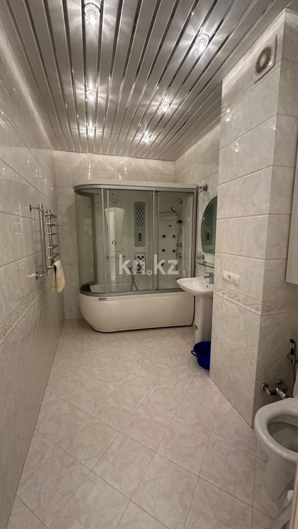 Продажа 2-комнатной квартиры, 55.8 м², ул. Навои в Алматы - фото 13