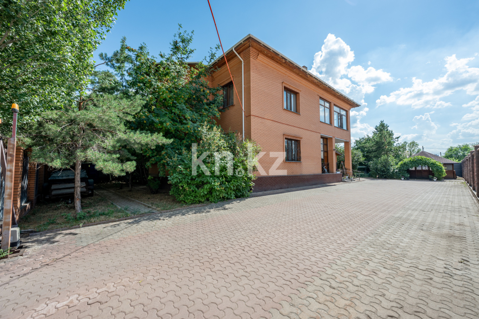 Продажа 7-комнатного дома, 349.6 м² в Астане - фото 4